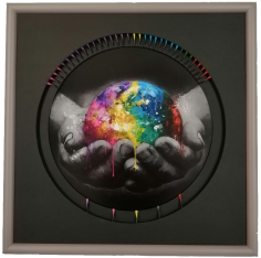Encadrement reproduction "we are the world" de patrice MURCIANO : ouverture ronde de la fenêtre image, biseau fantaisie torsadé (40cm x 40 cm)